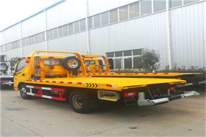 清河门区附近拖车救援搭电