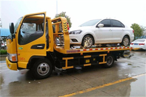 清河门区附近拖车救援24小时服务热线